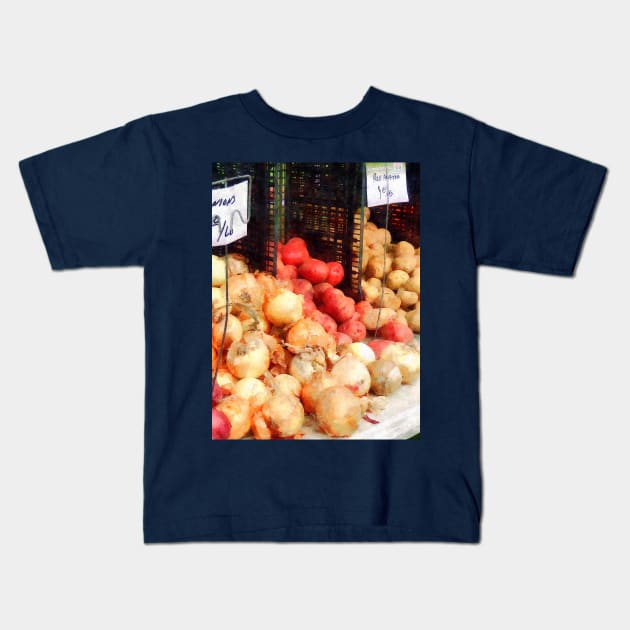 Food - Onions and Potatoes Kids T-Shirt by SusanSavad